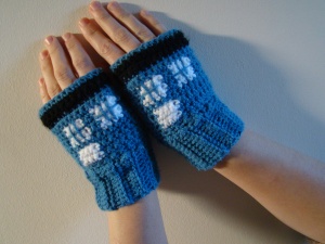 tardis doctor who gloves crochet fingerless mittens geek nerd etsy 